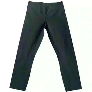 Lululemon 3/4 black  tights